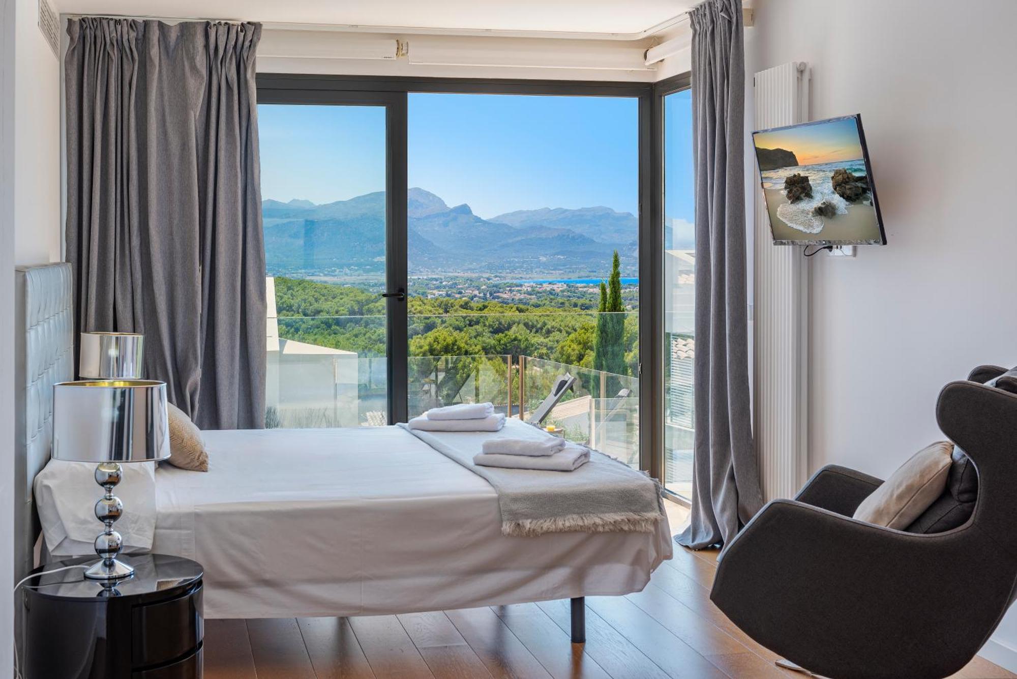 Panoramica Alcudia - By Emerald Villa *